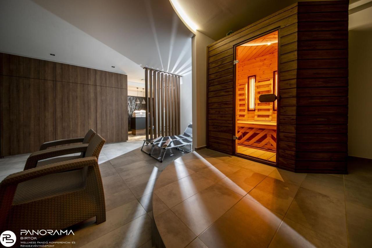 Panorama Birtok - Wellness Panzio, Konferencia Es Rendezvenykoezpont Bed & Breakfast Gyorujbarat Ngoại thất bức ảnh