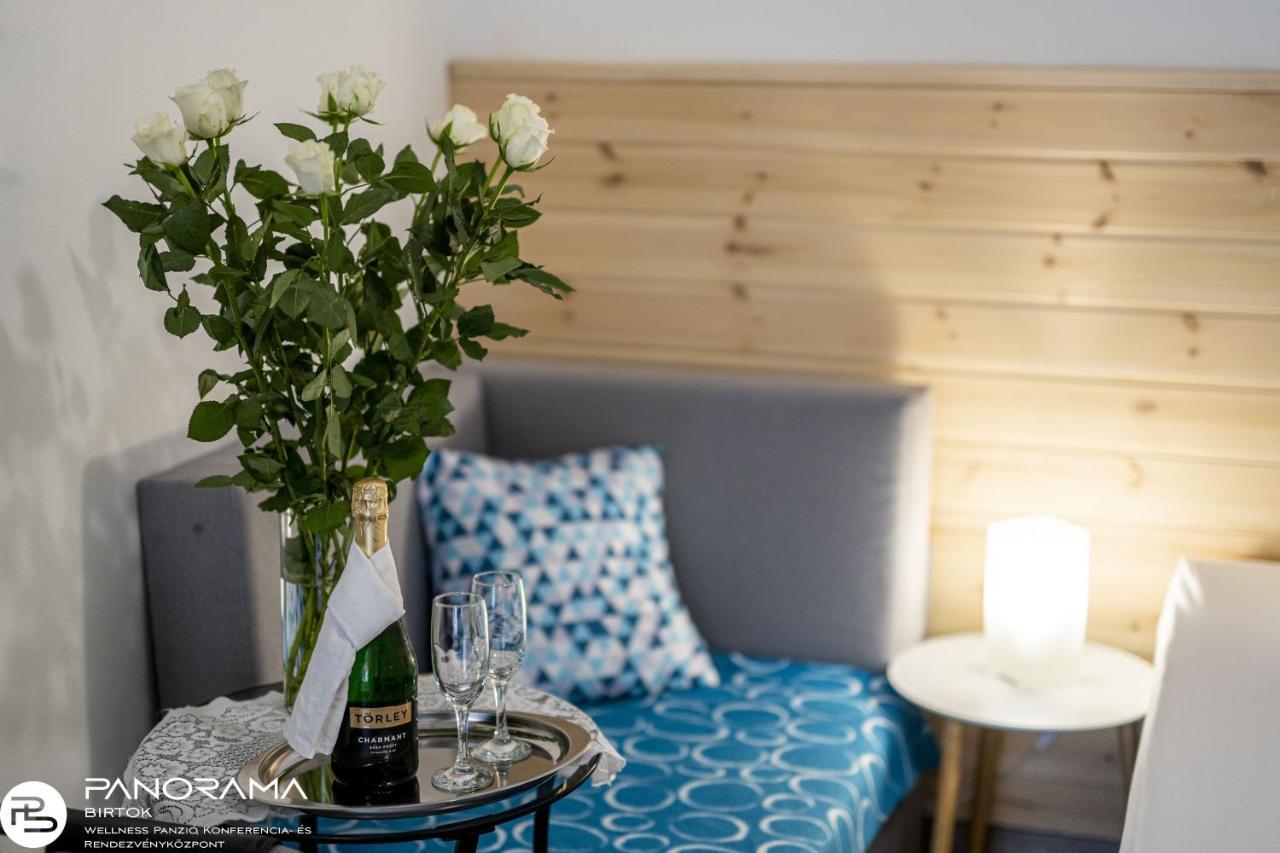 Panorama Birtok - Wellness Panzio, Konferencia Es Rendezvenykoezpont Bed & Breakfast Gyorujbarat Ngoại thất bức ảnh