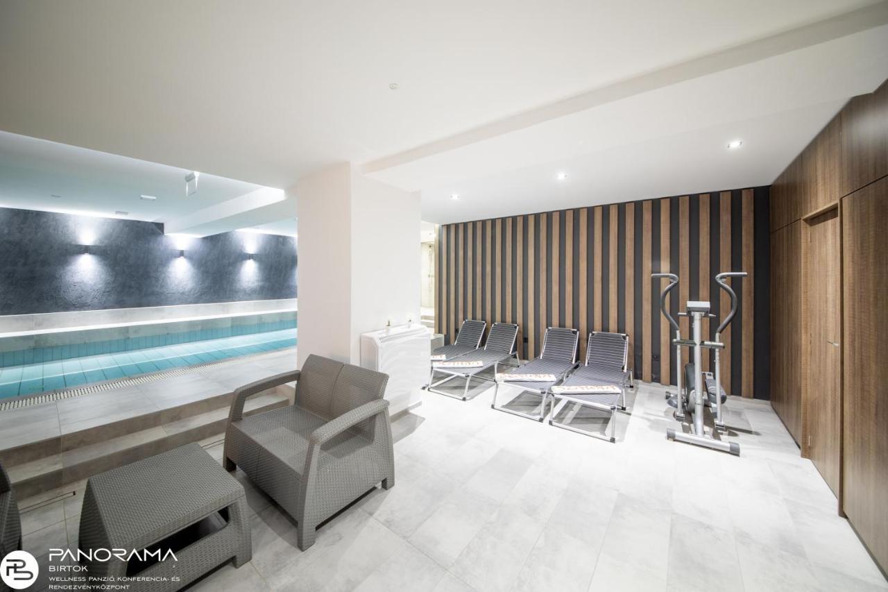 Panorama Birtok - Wellness Panzio, Konferencia Es Rendezvenykoezpont Bed & Breakfast Gyorujbarat Ngoại thất bức ảnh