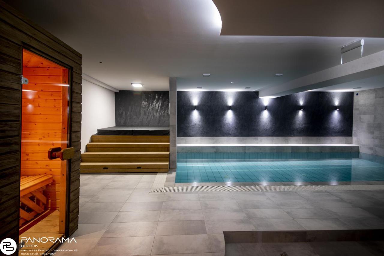 Panorama Birtok - Wellness Panzio, Konferencia Es Rendezvenykoezpont Bed & Breakfast Gyorujbarat Ngoại thất bức ảnh