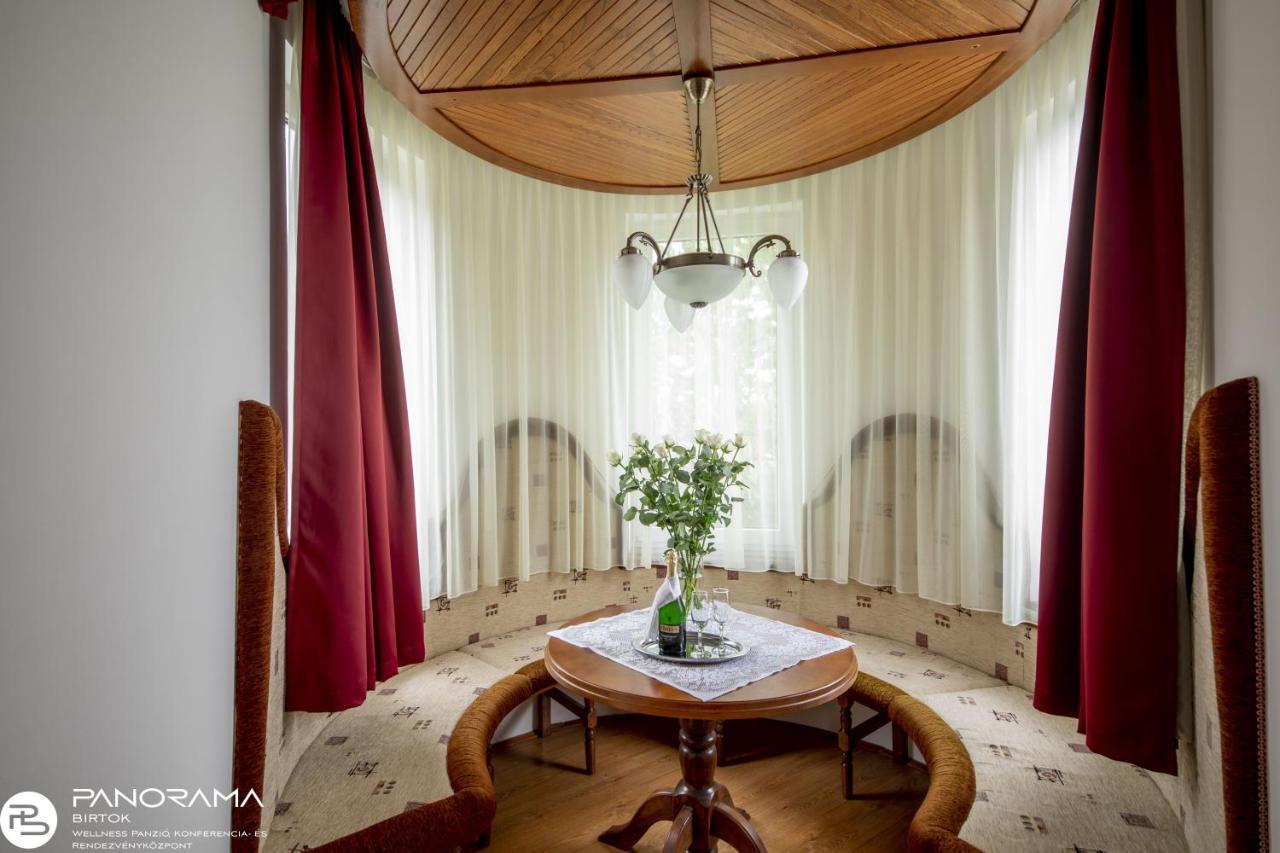 Panorama Birtok - Wellness Panzio, Konferencia Es Rendezvenykoezpont Bed & Breakfast Gyorujbarat Ngoại thất bức ảnh